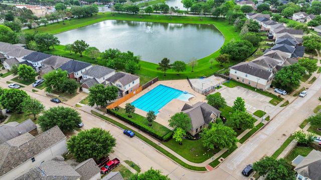 14531 Keystone Green Drive, Cypress, TX 77429