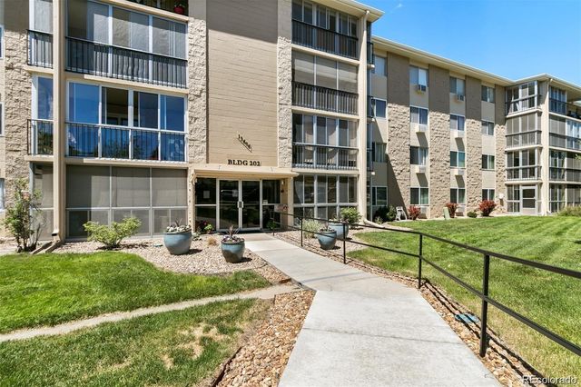 13606 E Bates Avenue 402, Aurora, CO 80014