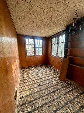 2508 Isabella Street, Evanston, IL 60201