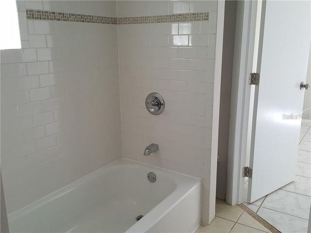 262 MANOR ROAD, Venice, FL 34293