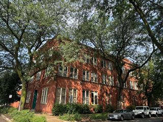 2510 N Wayne Avenue 211, Chicago, IL 60614