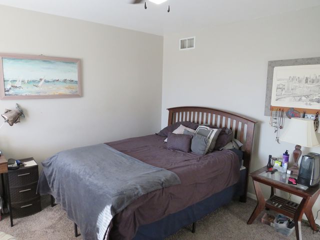 1003 Marion Drive, Shorewood, IL 60404