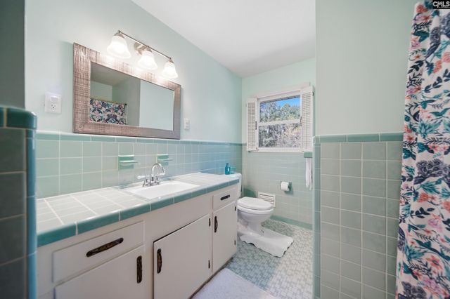 7126 Two Notch Road, Batesburg, SC 29006