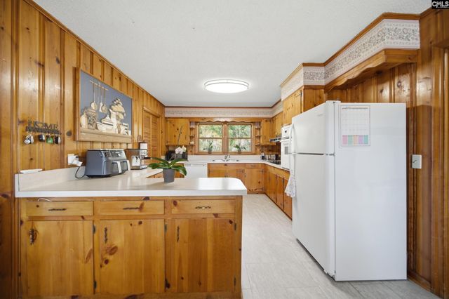 7126 Two Notch Road, Batesburg, SC 29006