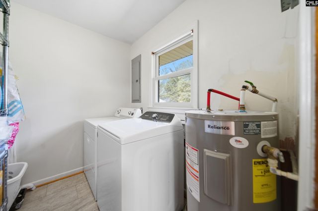 7126 Two Notch Road, Batesburg, SC 29006