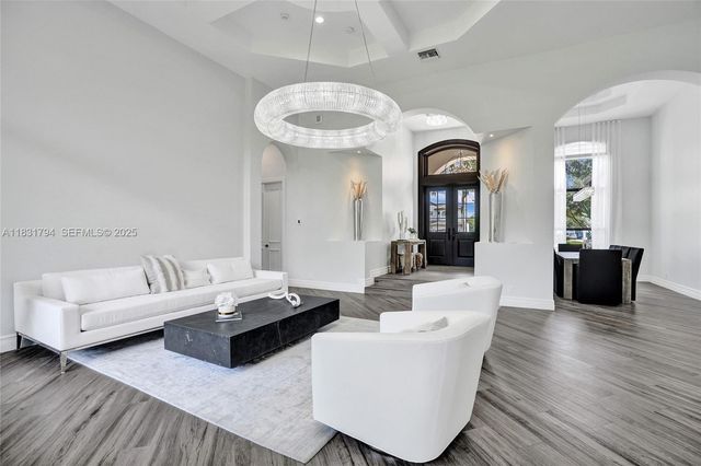 11056 Blackhawk Boulevard, Davie, FL 33328