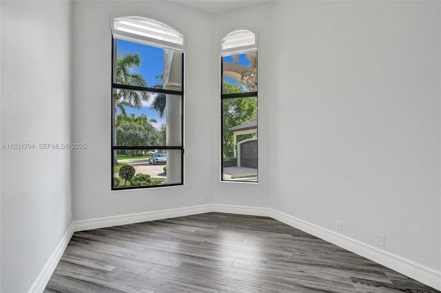 11056 Blackhawk Boulevard, Davie, FL 33328