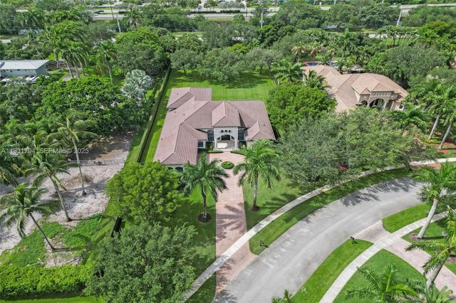 11056 Blackhawk Boulevard, Davie, FL 33328