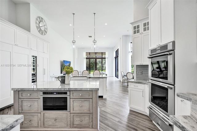 11056 Blackhawk Boulevard, Davie, FL 33328