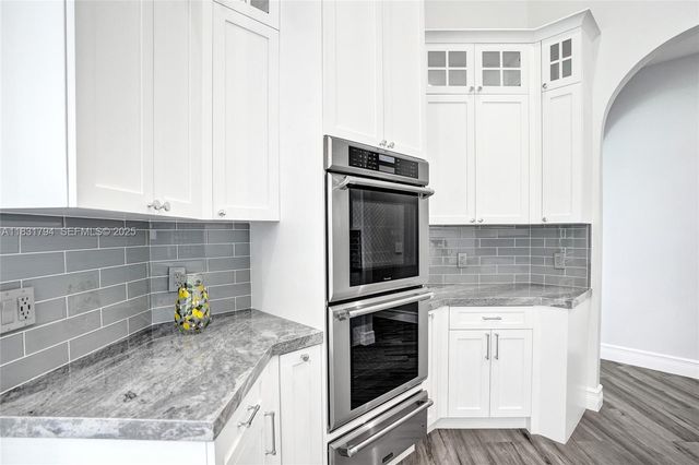 11056 Blackhawk Boulevard, Davie, FL 33328