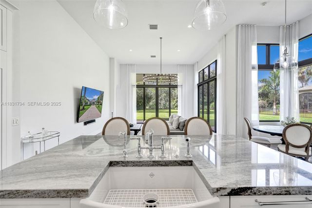 11056 Blackhawk Boulevard, Davie, FL 33328
