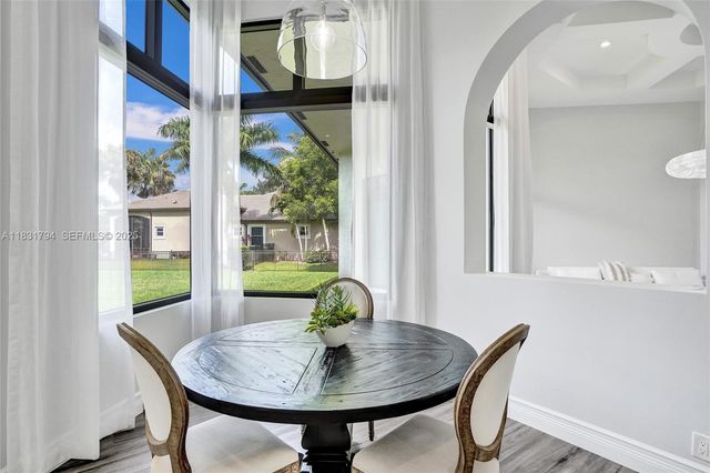 11056 Blackhawk Boulevard, Davie, FL 33328