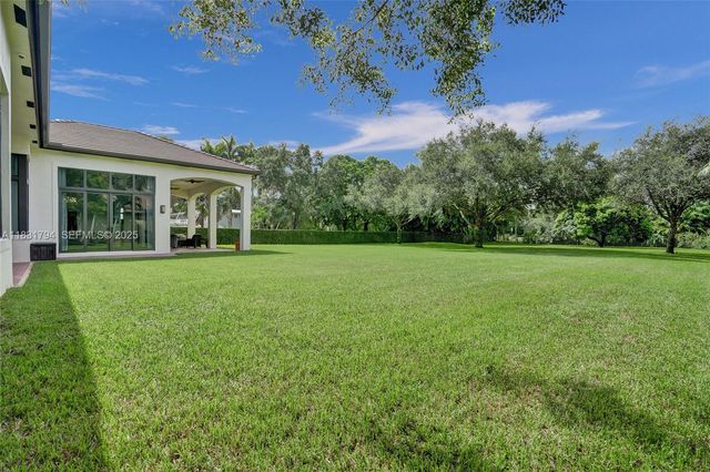 11056 Blackhawk Boulevard, Davie, FL 33328