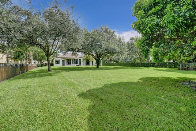 11056 Blackhawk Boulevard, Davie, FL 33328