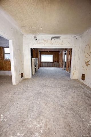 366 E Atherton Road, Flint, MI 48507