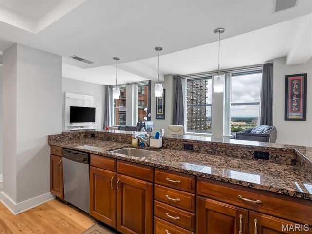 314 N Broadway 1107, St Louis, MO 63102