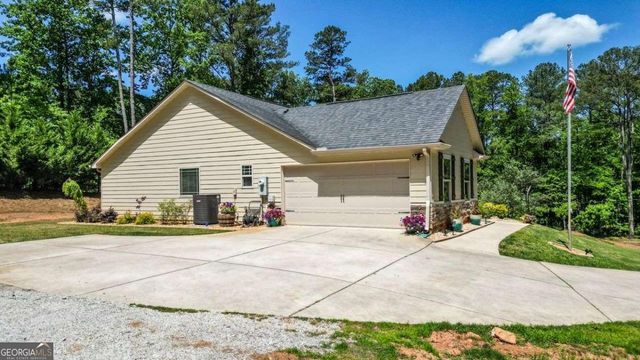 894 Happy Valley Circle, Newnan, GA 30263