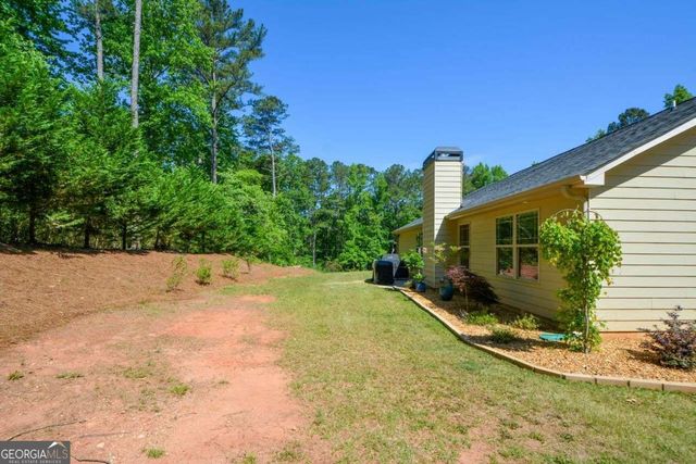 894 Happy Valley Circle, Newnan, GA 30263