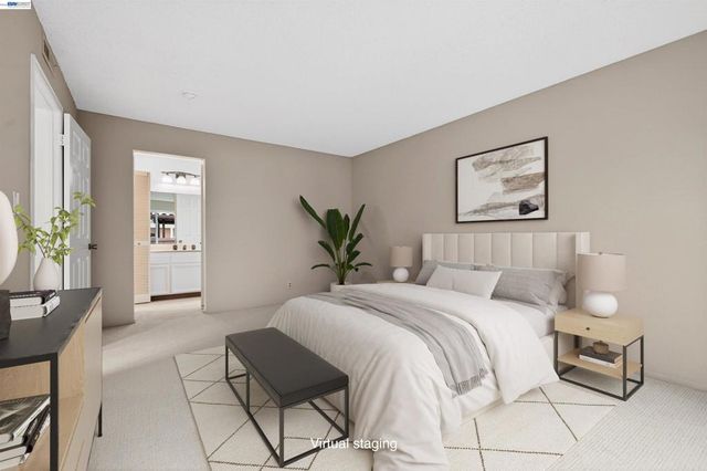 22139 22139 Castille Ln 55, Hayward, CA 94541