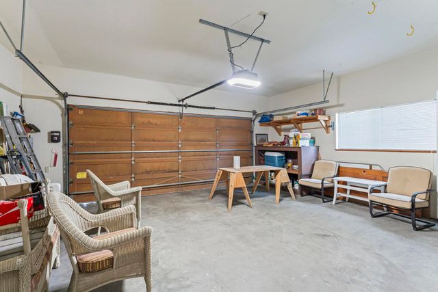 692 Zurich Drive, Lake Arrowhead, CA 92352
