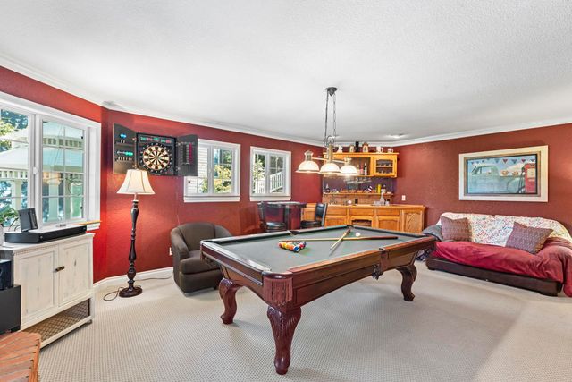 692 Zurich Drive, Lake Arrowhead, CA 92352