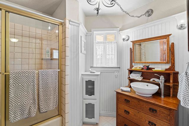 692 Zurich Drive, Lake Arrowhead, CA 92352