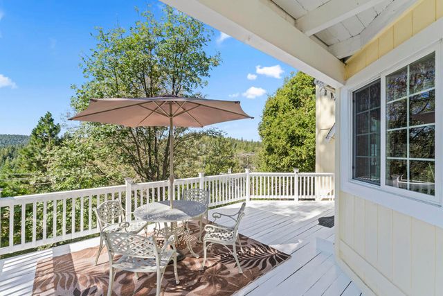 692 Zurich Drive, Lake Arrowhead, CA 92352