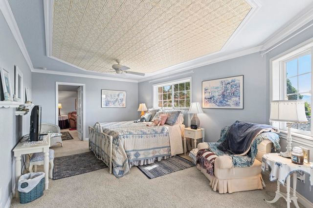 692 Zurich Drive, Lake Arrowhead, CA 92352