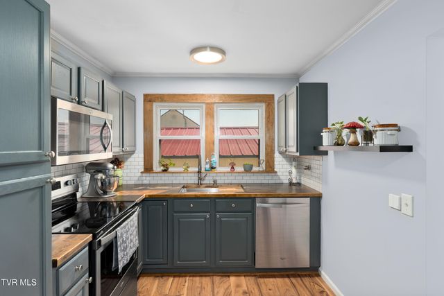 137 Mary Street, Johnson City, TN 37615