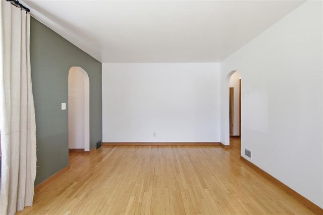 228 E Polk Avenue, Eau Claire, WI 54701