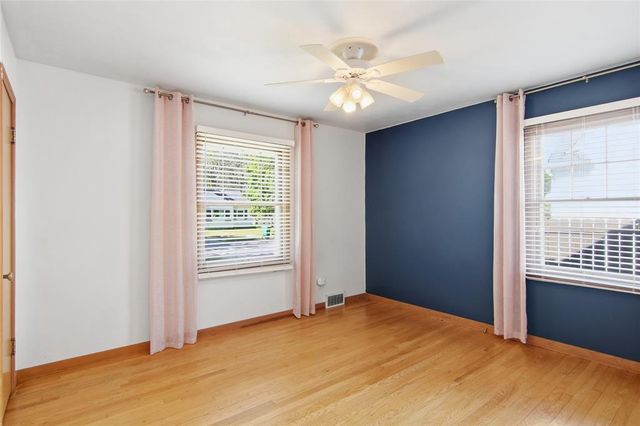228 E Polk Avenue, Eau Claire, WI 54701