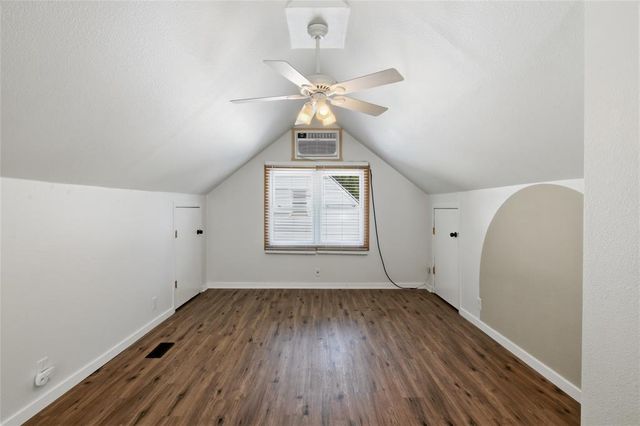 228 E Polk Avenue, Eau Claire, WI 54701