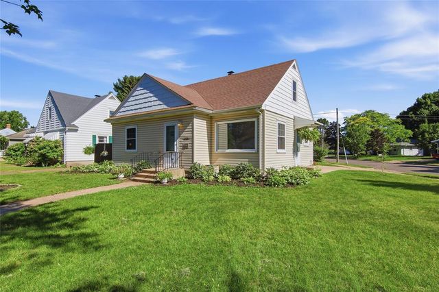 228 E Polk Avenue, Eau Claire, WI 54701