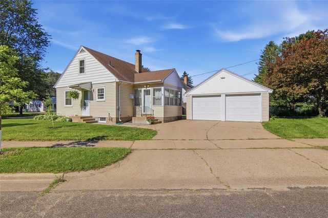 228 E Polk Avenue, Eau Claire, WI 54701