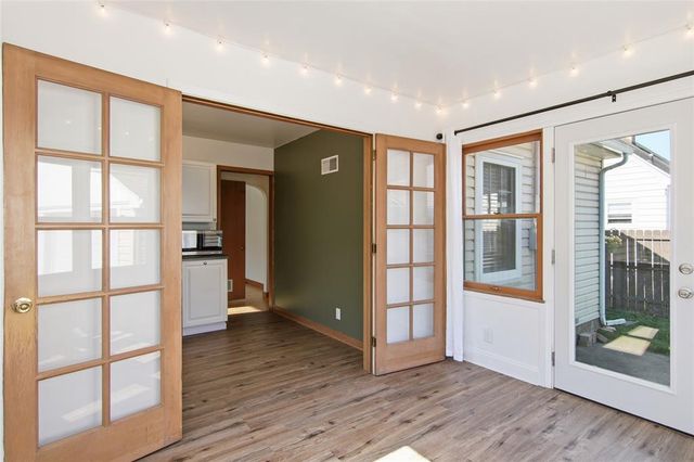 228 E Polk Avenue, Eau Claire, WI 54701
