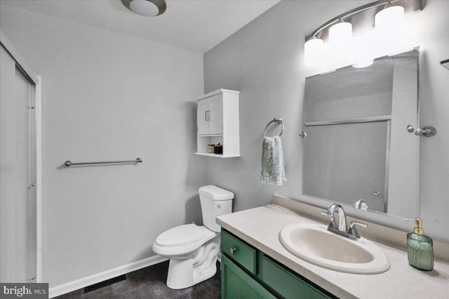 132 HICKORY LN, Reading, PA 19610
