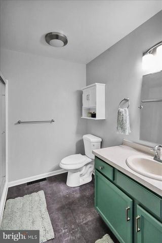 132 HICKORY LN, Reading, PA 19610