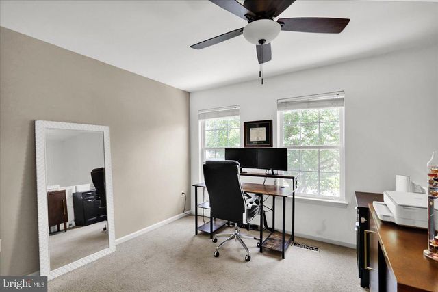 132 HICKORY LN, Reading, PA 19610