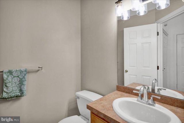 132 HICKORY LN, Reading, PA 19610