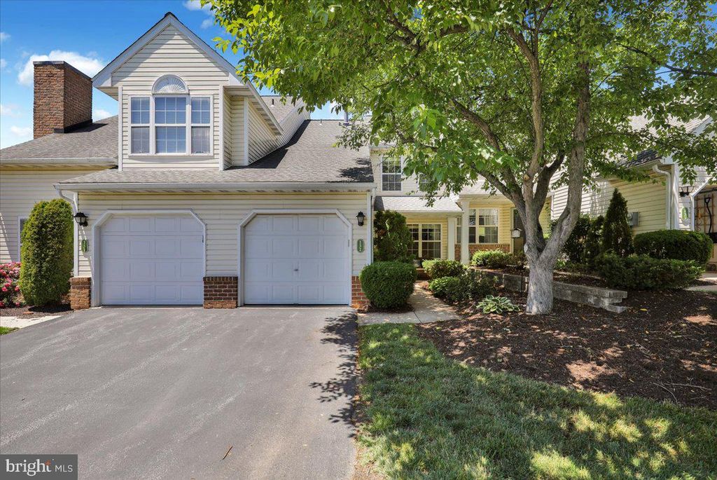 132 HICKORY LN, Reading, PA 19610