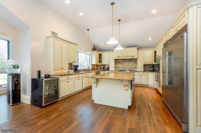 13 Blackstone Dr, Livingston Twp., NJ 07039