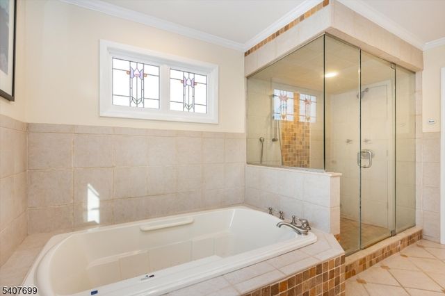 13 Blackstone Dr, Livingston Twp., NJ 07039