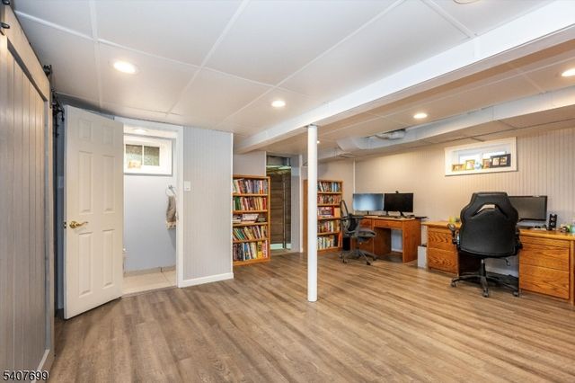 13 Blackstone Dr, Livingston Twp., NJ 07039