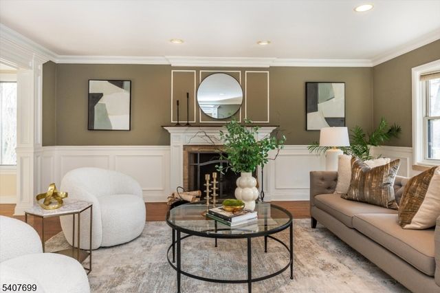 13 Blackstone Dr, Livingston Twp., NJ 07039