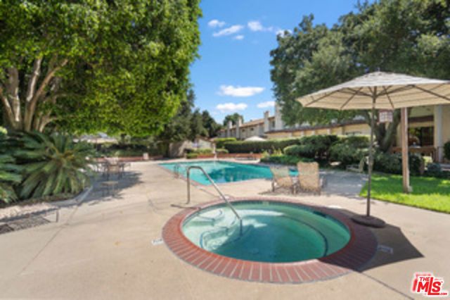 1114 Las Riendas Way, Pasadena, CA 91107