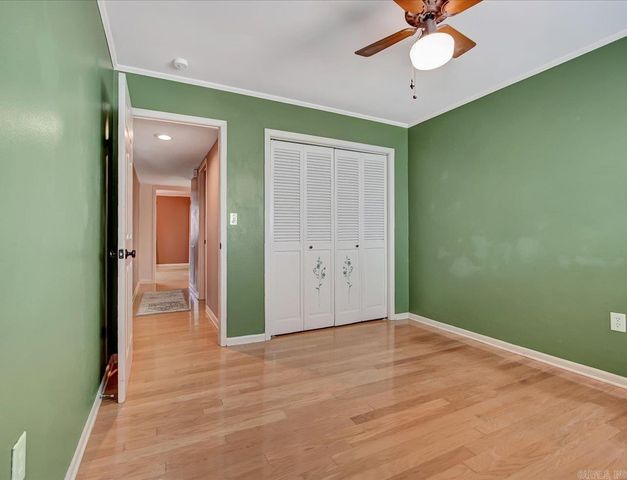 2 Lake Point Drive, Conway, AR 72032