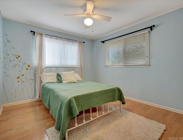 2 Lake Point Drive, Conway, AR 72032