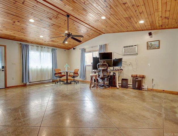 2 Lake Point Drive, Conway, AR 72032