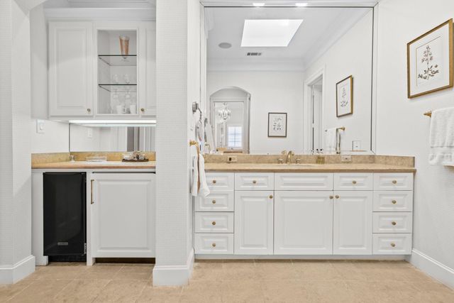 5012 Tangle Lane, Houston, TX 77056