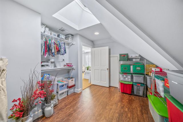 5012 Tangle Lane, Houston, TX 77056